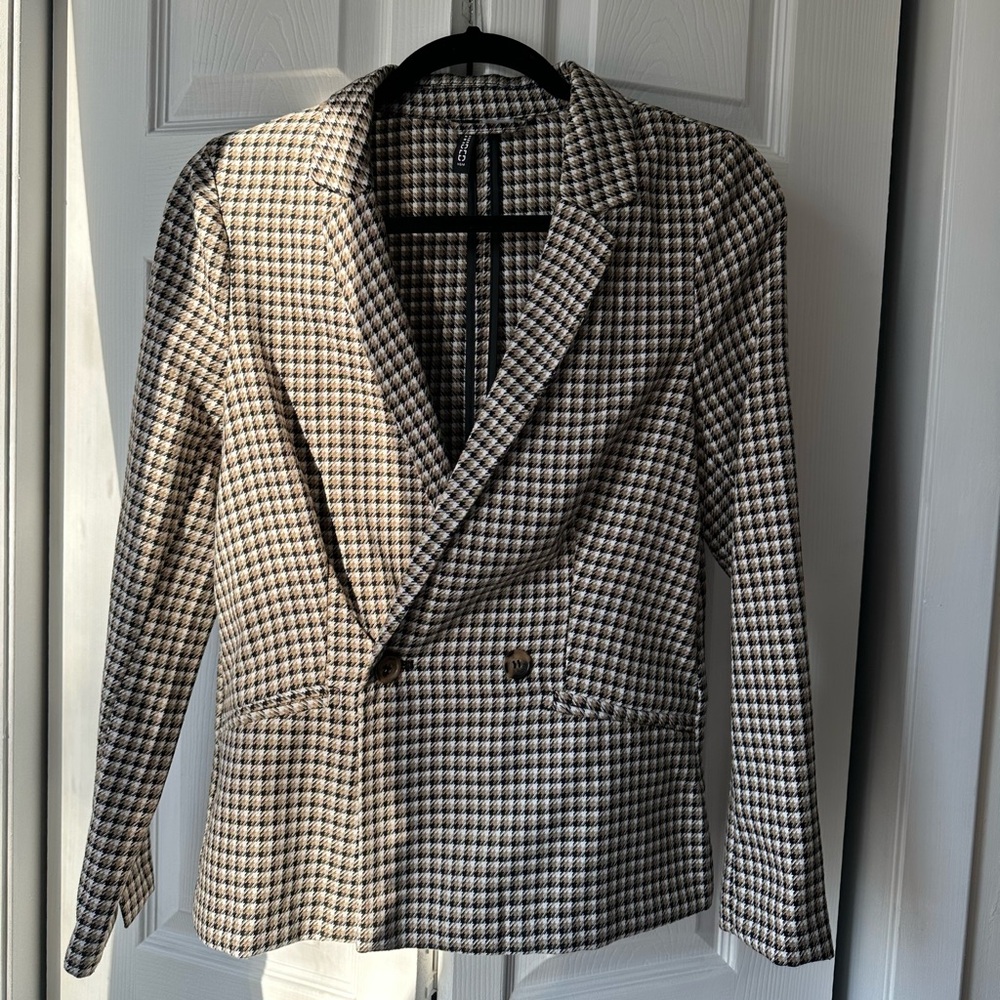 H&M Black and White Houndstooth Blazer